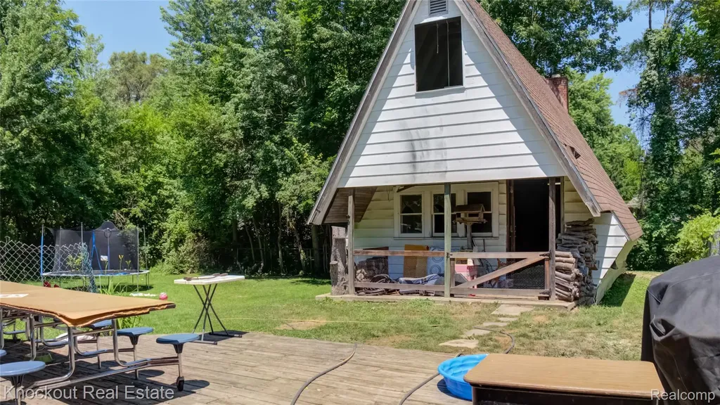4195 Williamson Road Bridgeport Charter Township MI 48601