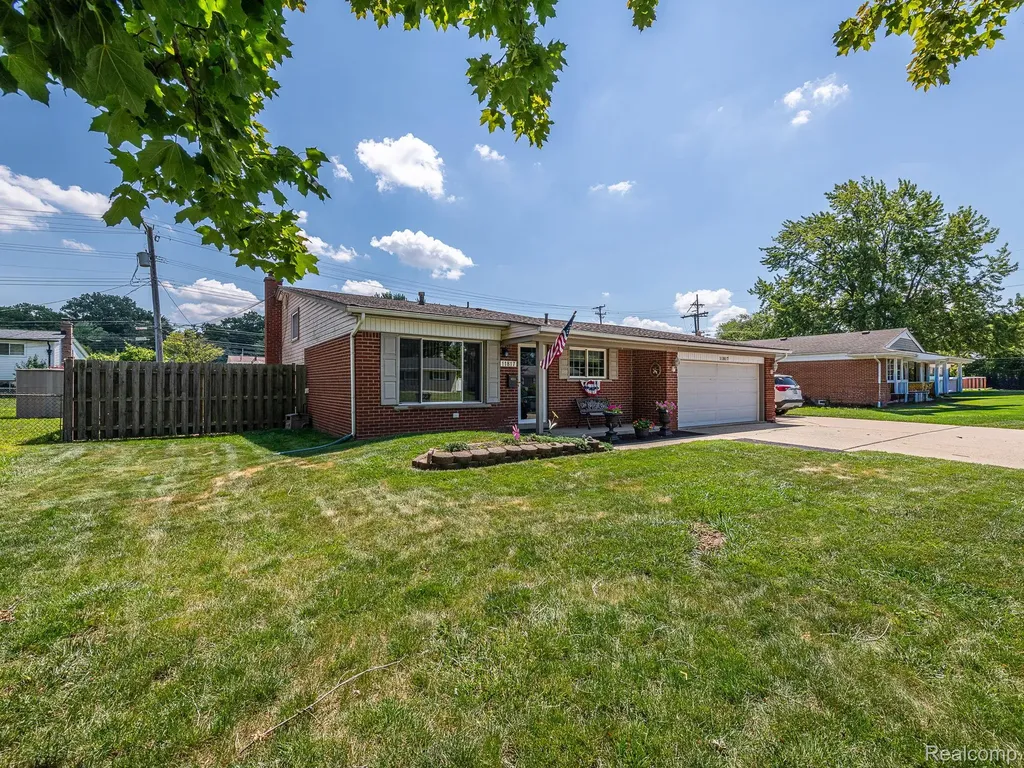 11817 Moran Street Taylor City MI 48180