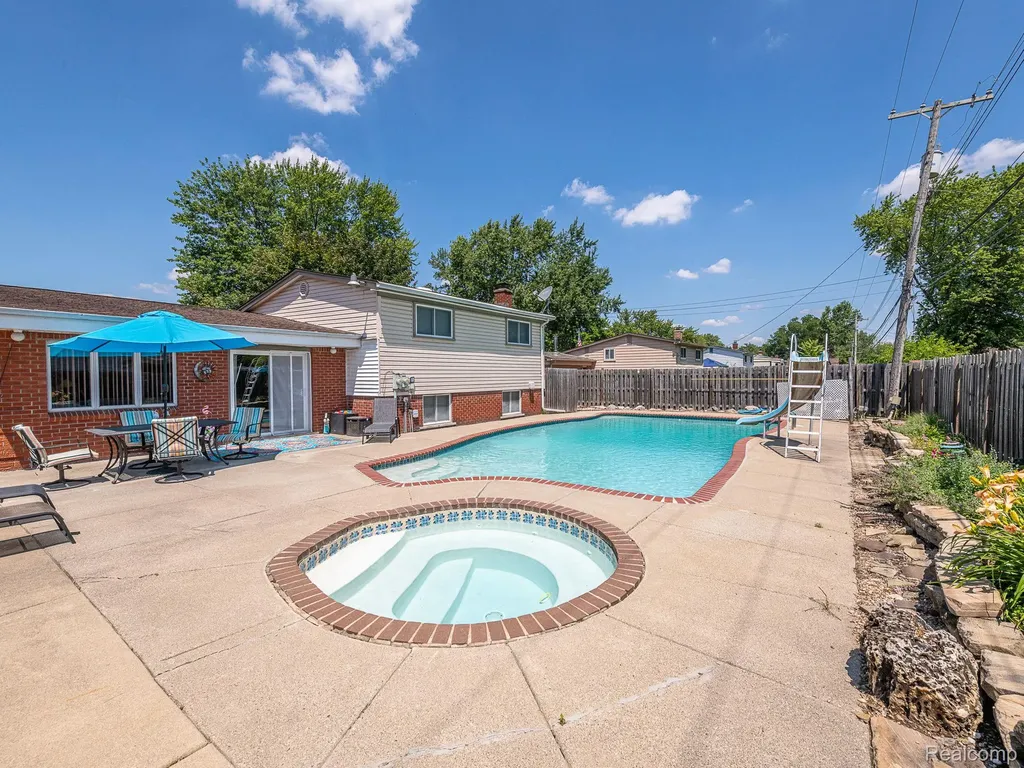 11817 Moran Street Taylor City MI 48180
