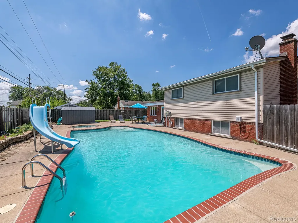 11817 Moran Street Taylor City MI 48180