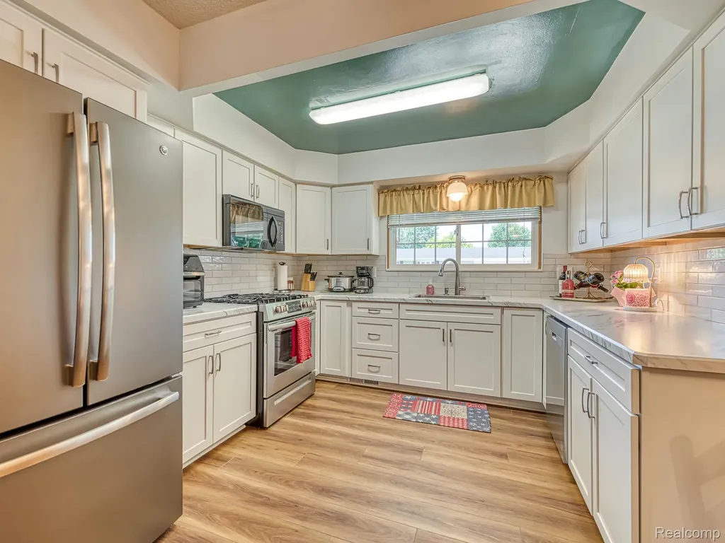 11817 Moran Street Taylor City MI 48180