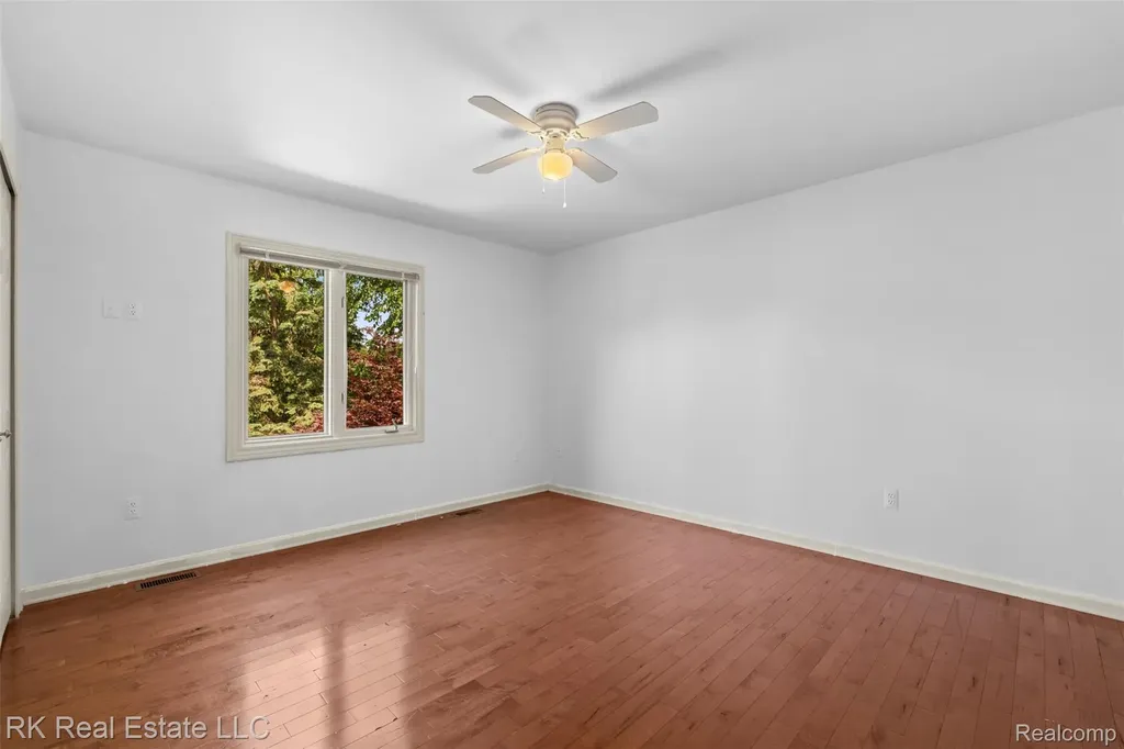 3178 Avalon Road Rochester Hills City MI 48309