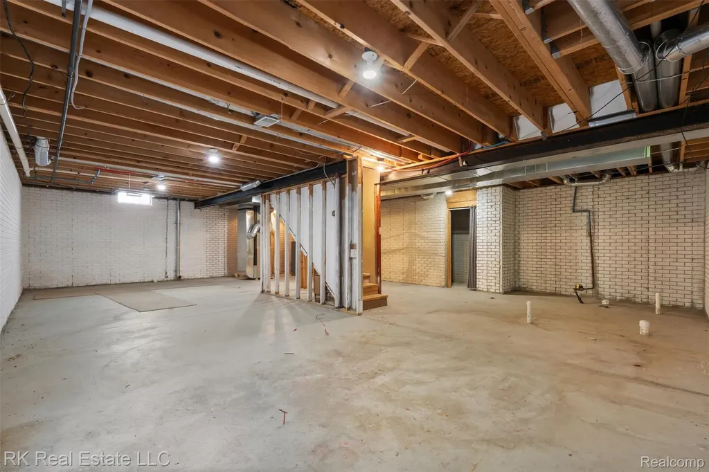3178 Avalon Road Rochester Hills City MI 48309
