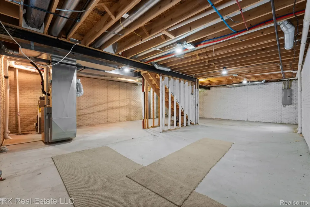 3178 Avalon Road Rochester Hills City MI 48309