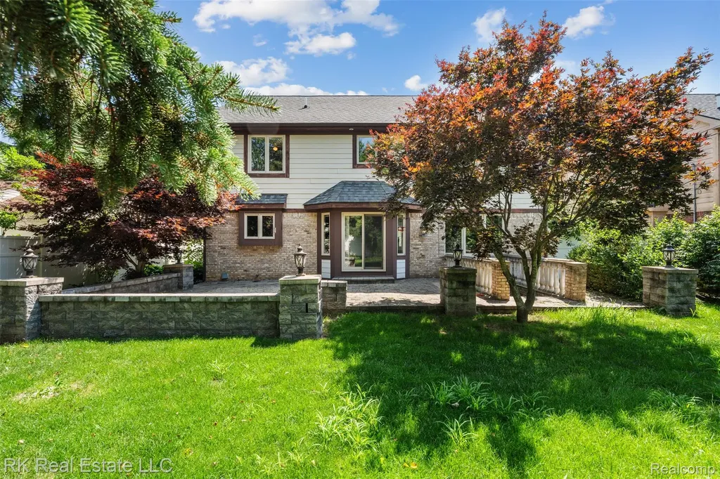 3178 Avalon Road Rochester Hills City MI 48309
