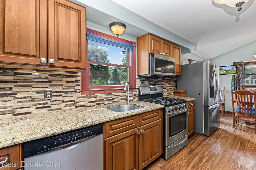 5361 Frankwill Avenue Independence Charter Township MI 48346