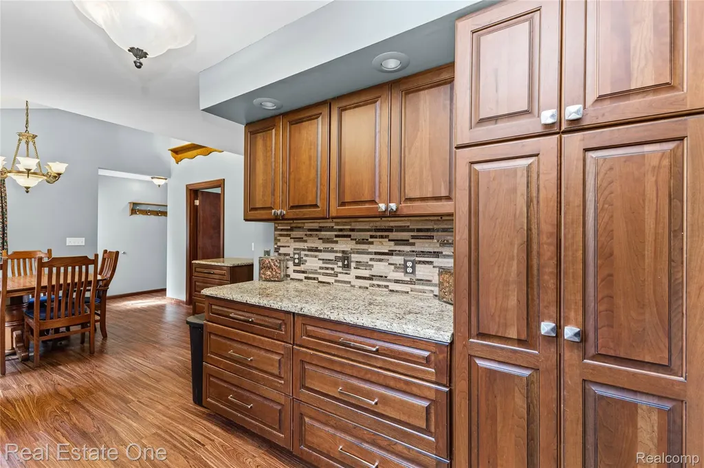 5361 Frankwill Avenue Independence Charter Township MI 48346