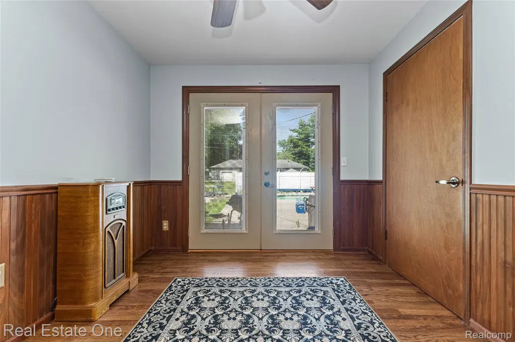 5361 Frankwill Avenue Independence Charter Township MI 48346