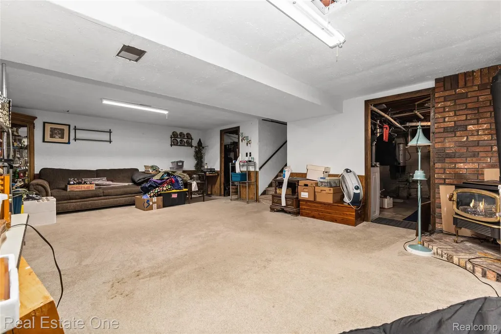 5361 Frankwill Avenue Independence Charter Township MI 48346