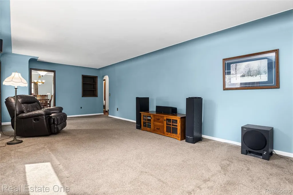 5361 Frankwill Avenue Independence Charter Township MI 48346