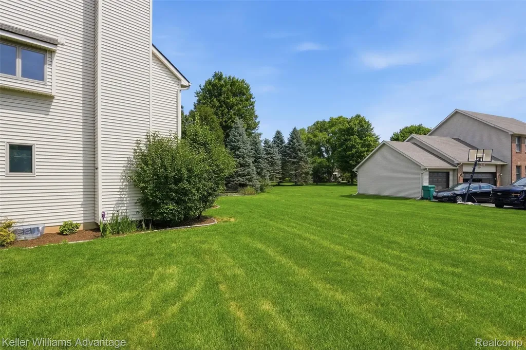 1480 Peppergrove Drive Brighton City MI 48116