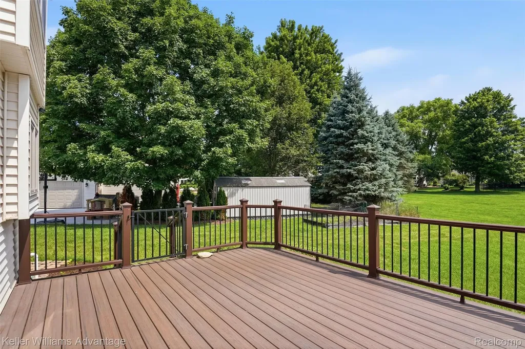 1480 Peppergrove Drive Brighton City MI 48116