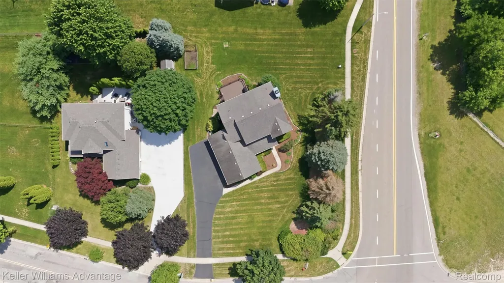 1480 Peppergrove Drive Brighton City MI 48116