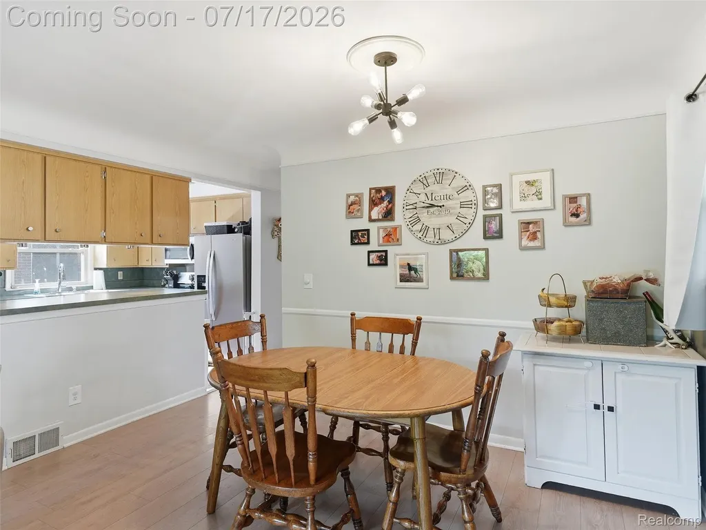 21920 Mauer Street St. Clair Shores City MI 48080