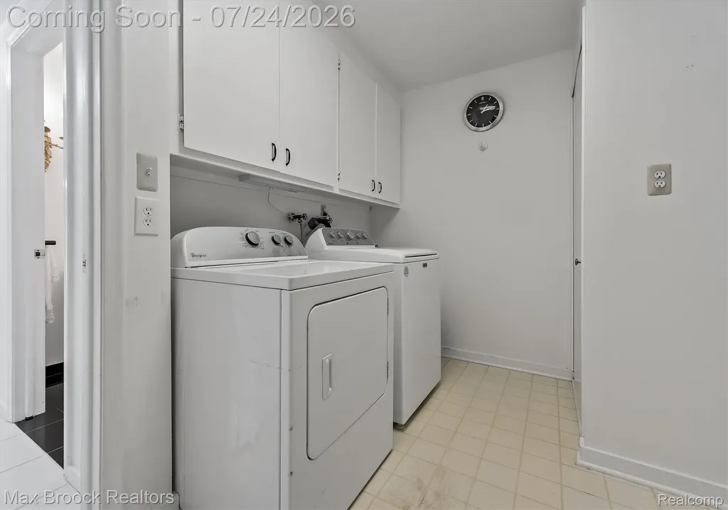 7002 Bridge Way West Bloomfield Charter Township MI 48322