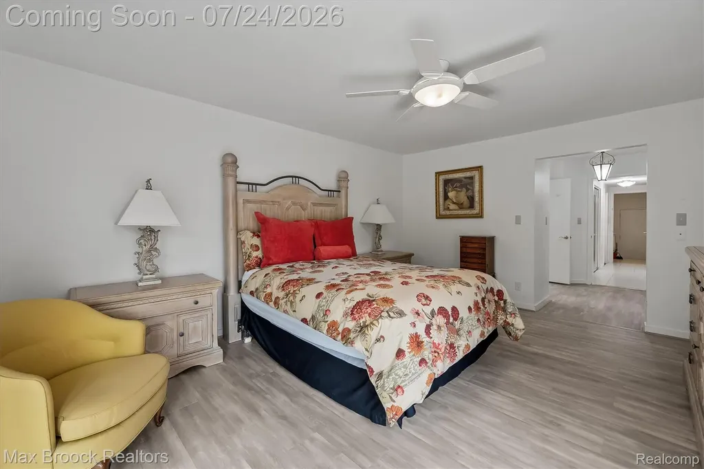 7002 Bridge Way West Bloomfield Charter Township MI 48322