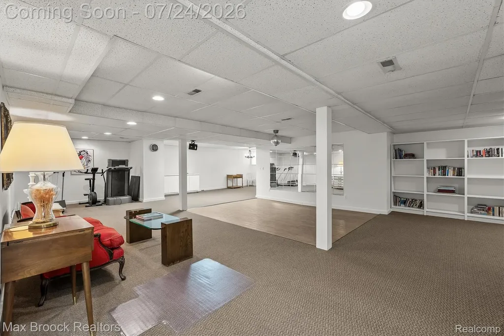 7002 Bridge Way West Bloomfield Charter Township MI 48322