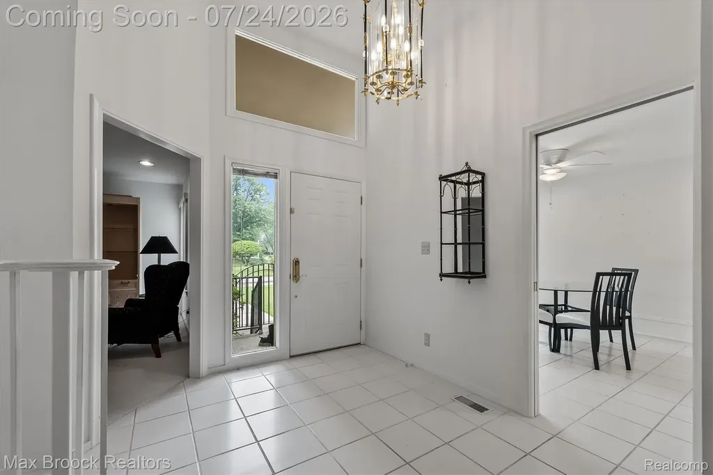 7002 Bridge Way West Bloomfield Charter Township MI 48322