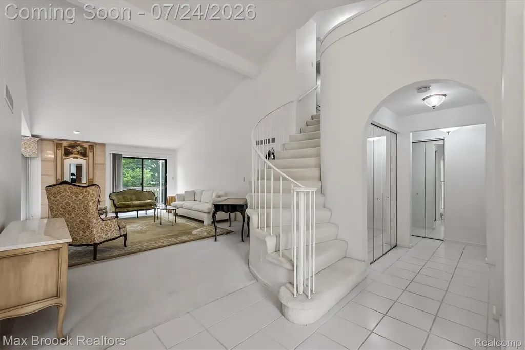 7002 Bridge Way West Bloomfield Charter Township MI 48322