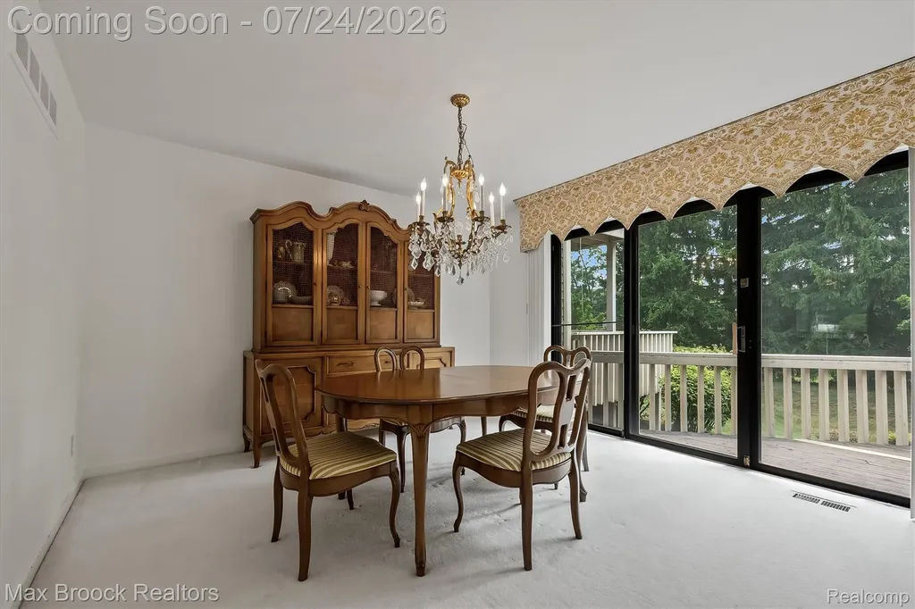 7002 Bridge Way West Bloomfield Charter Township MI 48322
