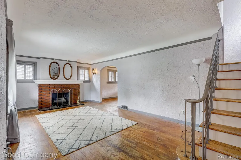 6464 Coleman Street Dearborn City MI 48126
