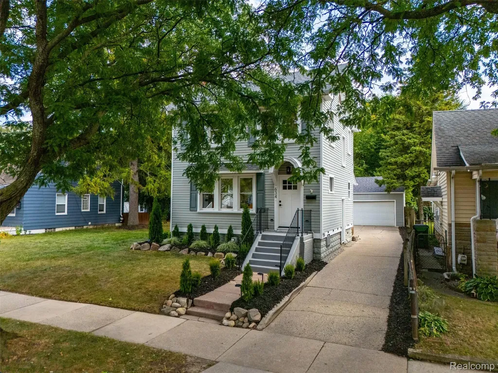 634 Channing Street Ferndale City MI 48220