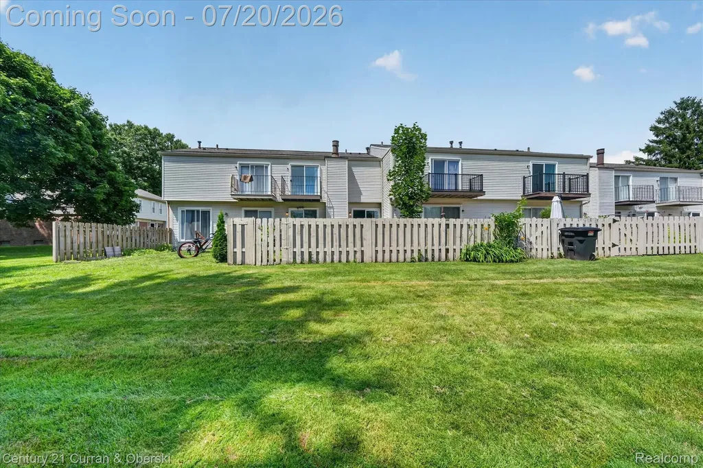 24435 Bashian Drive Novi City MI 48375