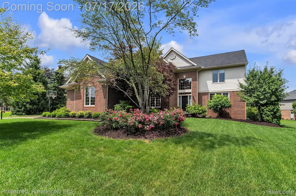 46564 Southview Lane Plymouth Charter Township MI 48170