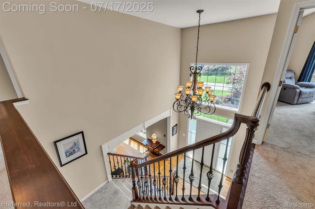 46564 Southview Lane Plymouth Charter Township MI 48170