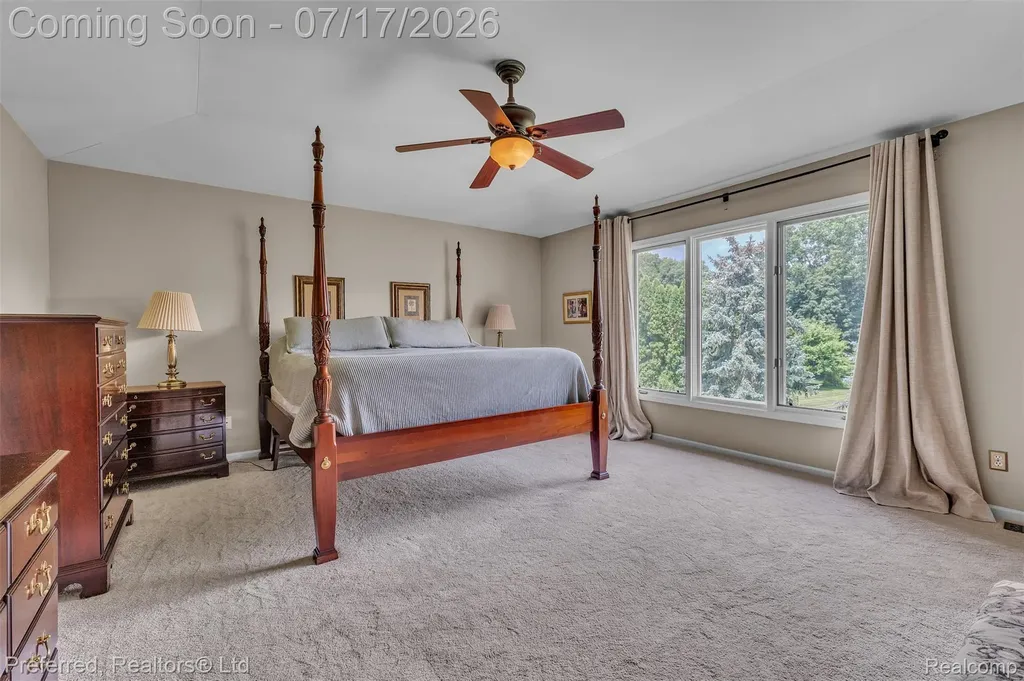 46564 Southview Lane Plymouth Charter Township MI 48170