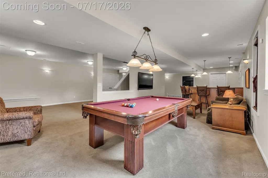 46564 Southview Lane Plymouth Charter Township MI 48170