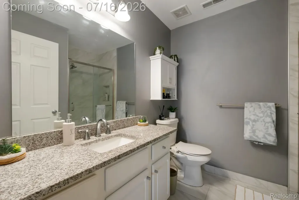 16524 Radison Drive Macomb Township MI 48044