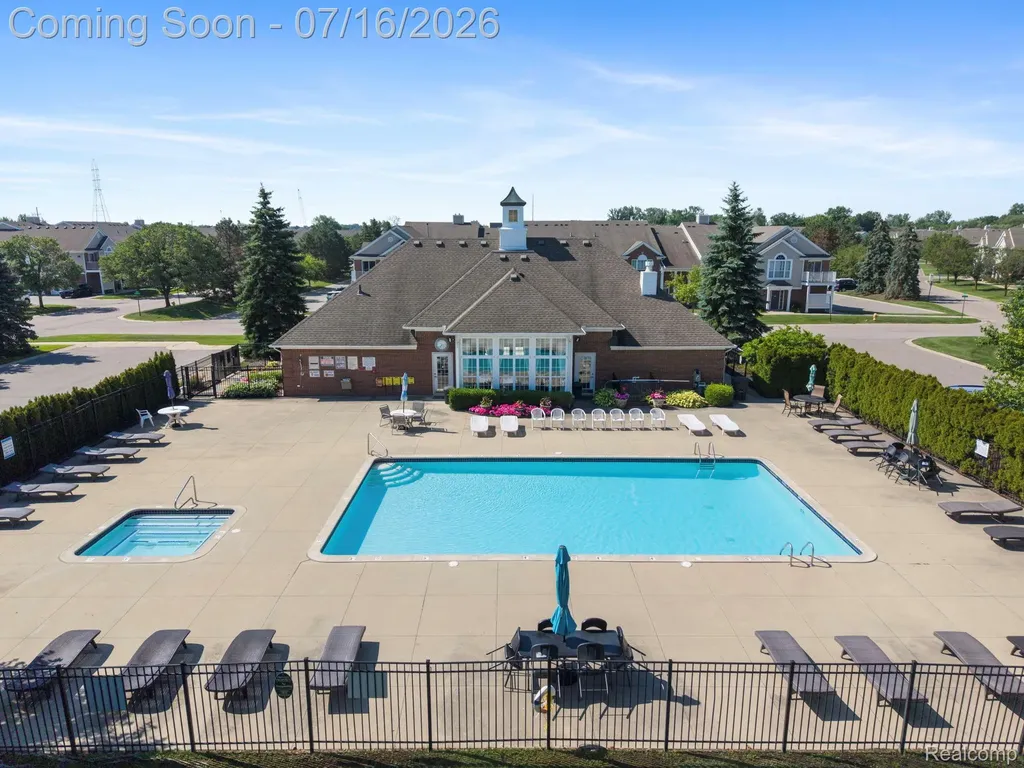 16524 Radison Drive Macomb Township MI 48044