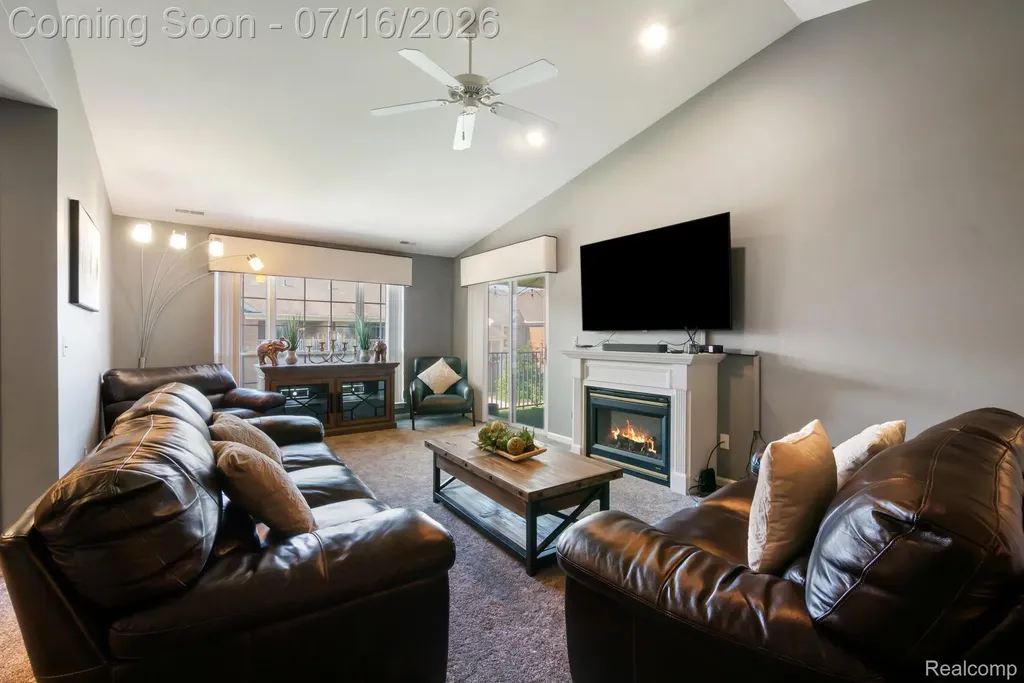 16524 Radison Drive Macomb Township MI 48044