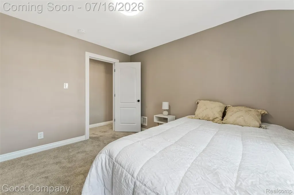 14835 Penrod Street Detroit City MI 48223