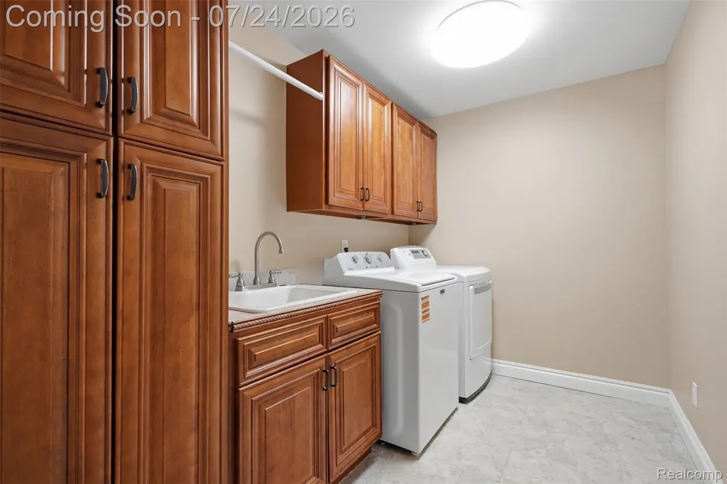 21201 29 Mile Road Ray Township MI 48096