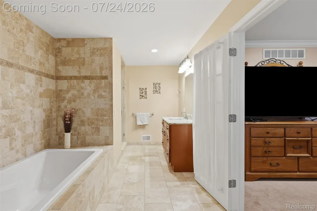 21201 29 Mile Road Ray Township MI 48096