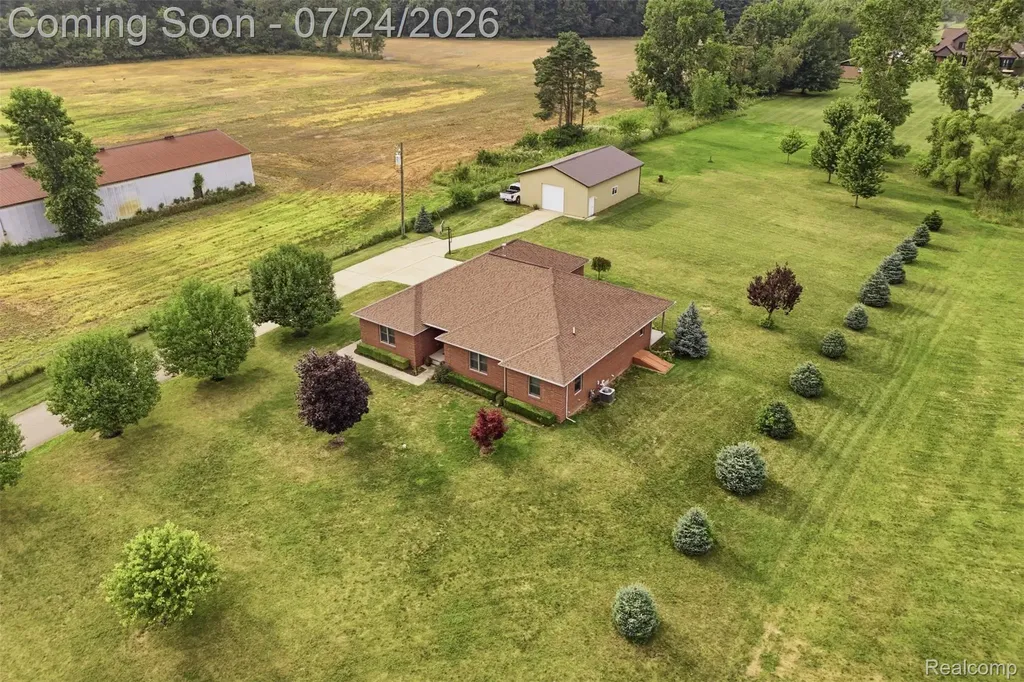 21201 29 Mile Road Ray Township MI 48096