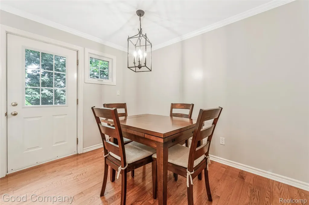 2154 Pennsylvania Lane Ann Arbor City MI 48103
