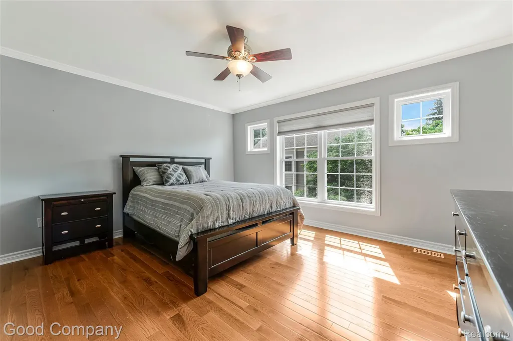 2154 Pennsylvania Lane Ann Arbor City MI 48103