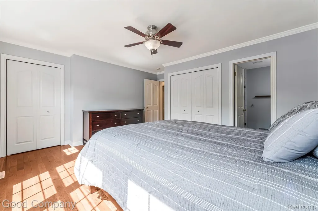 2154 Pennsylvania Lane Ann Arbor City MI 48103