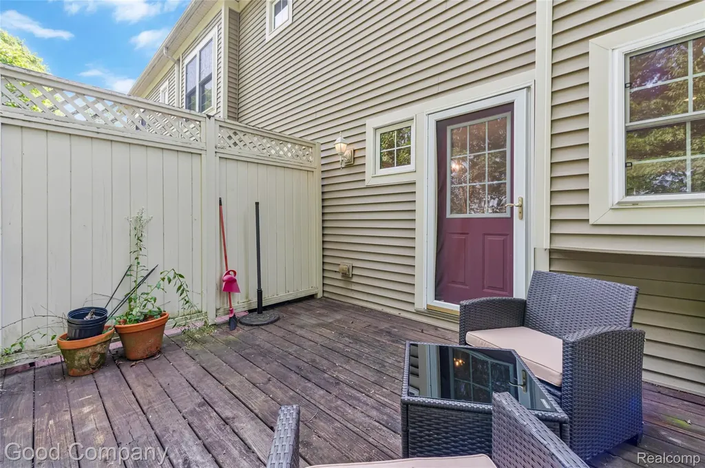 2154 Pennsylvania Lane Ann Arbor City MI 48103