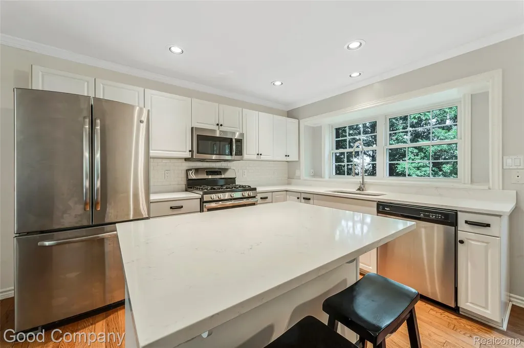 2154 Pennsylvania Lane Ann Arbor City MI 48103