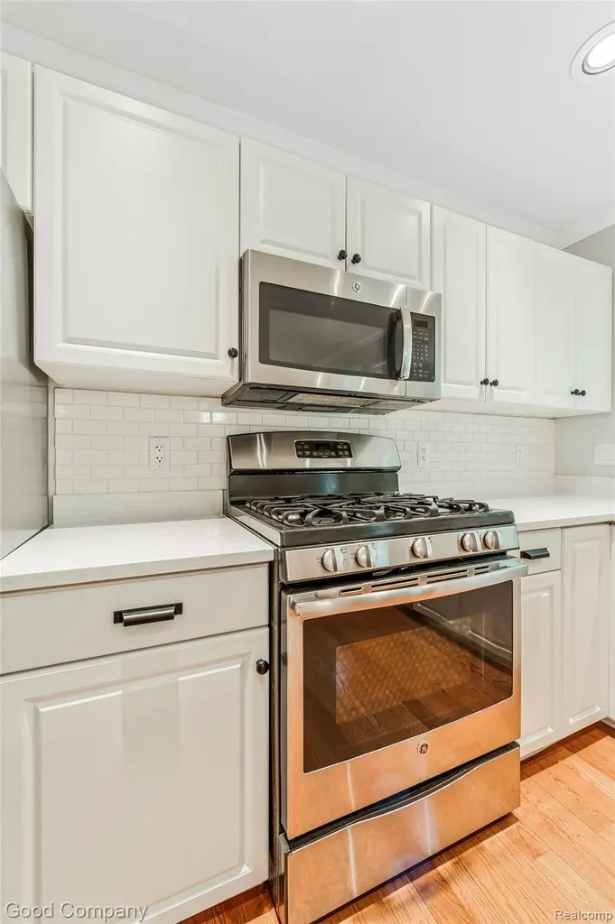 2154 Pennsylvania Lane Ann Arbor City MI 48103