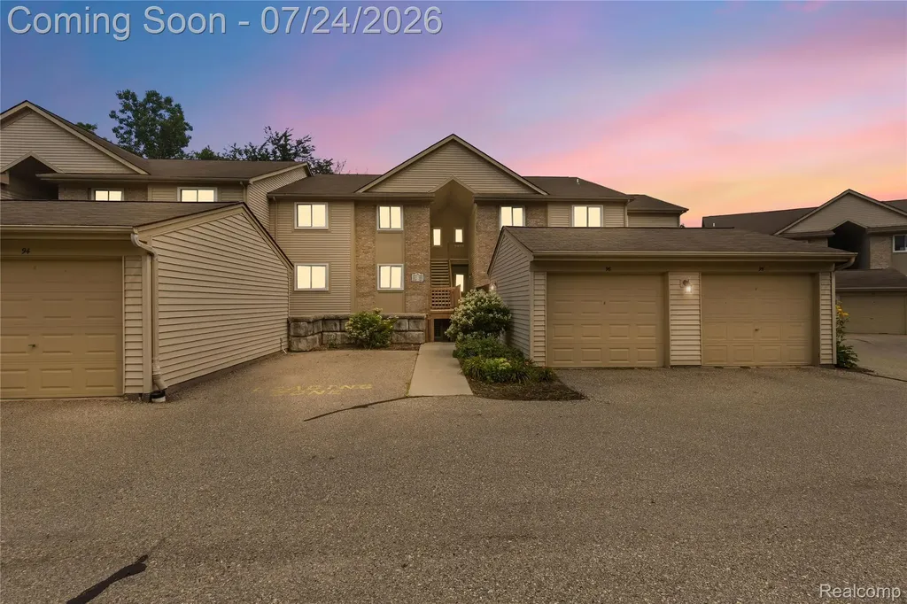 4892 Ashley Lane Waterford Charter Township MI 48329