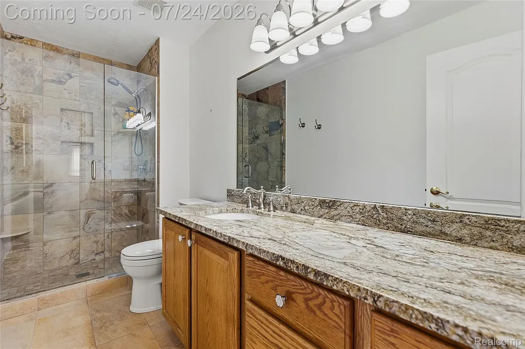 4892 Ashley Lane Waterford Charter Township MI 48329