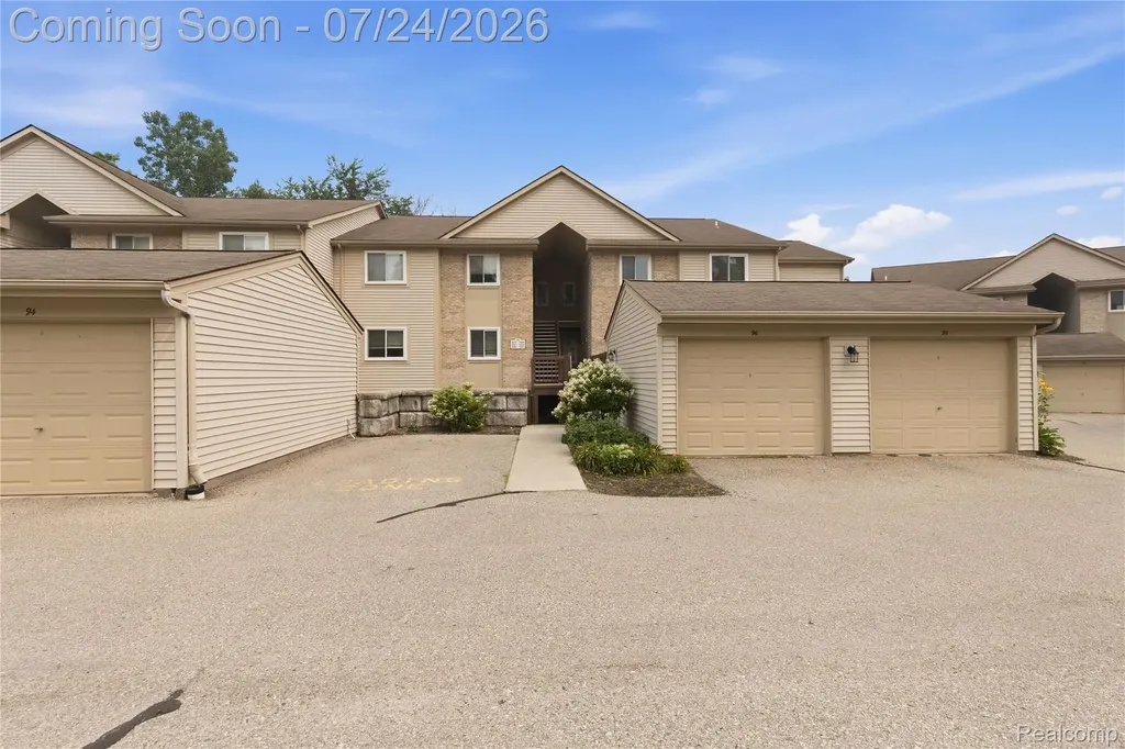 4892 Ashley Lane Waterford Charter Township MI 48329