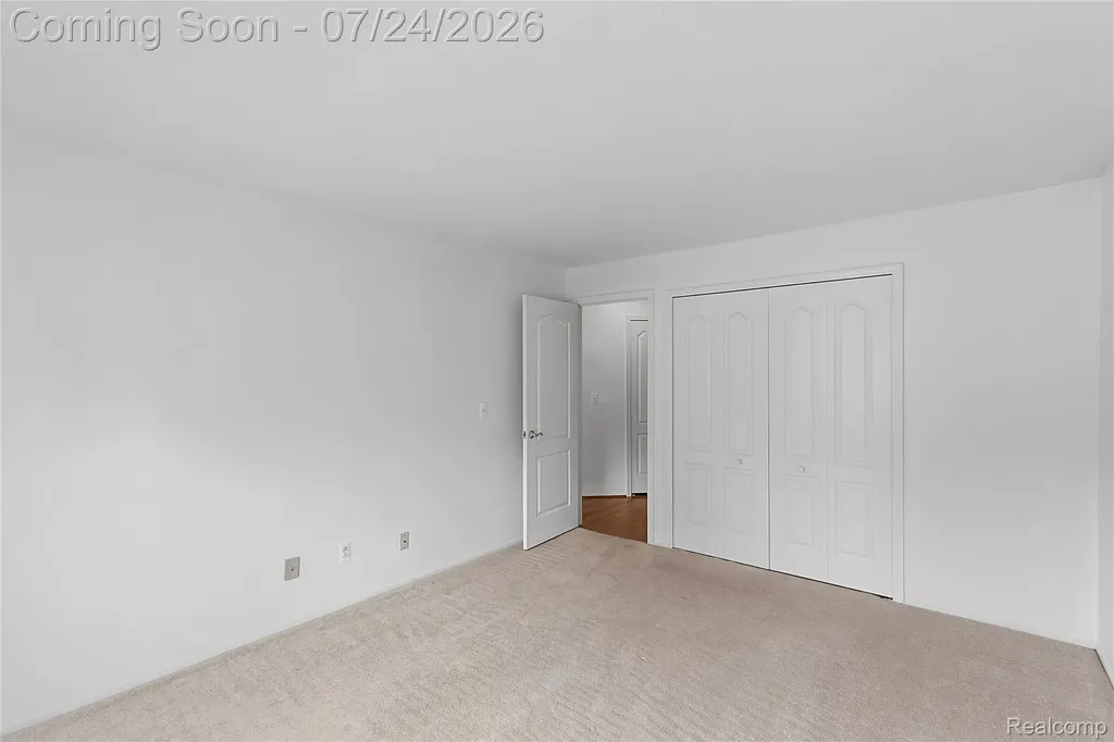 4892 Ashley Lane Waterford Charter Township MI 48329