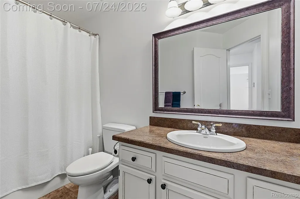 4892 Ashley Lane Waterford Charter Township MI 48329