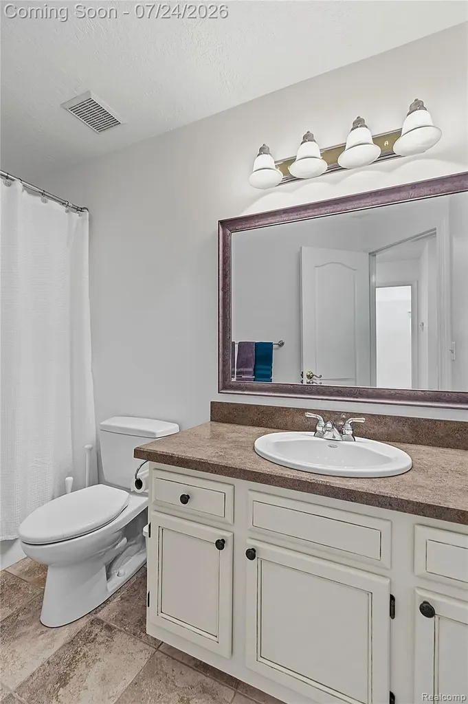 4892 Ashley Lane Waterford Charter Township MI 48329